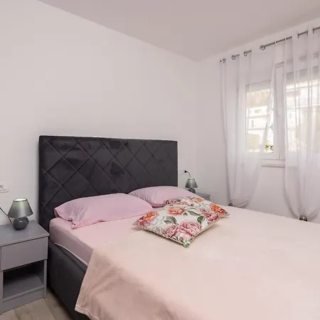 Vanessi Apartman